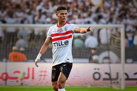 الاتحاد الجزائري يقدم واجب العزاء لبعثة الزمالك إثر وفاة والد محمد شحاتة